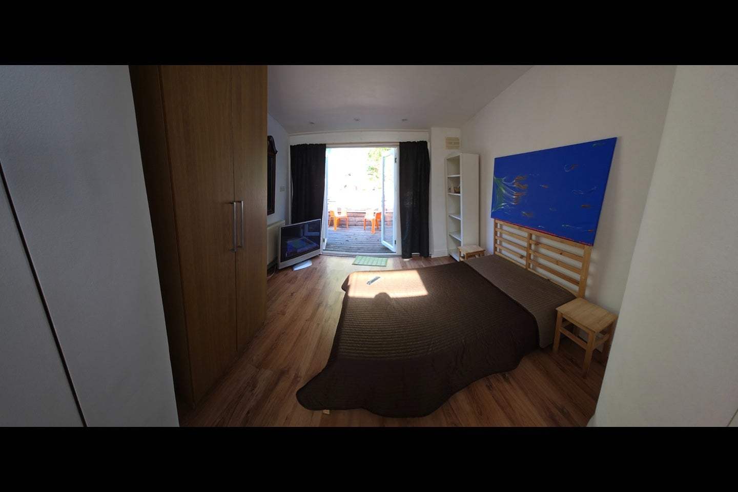 Flat East Hill in Greater London