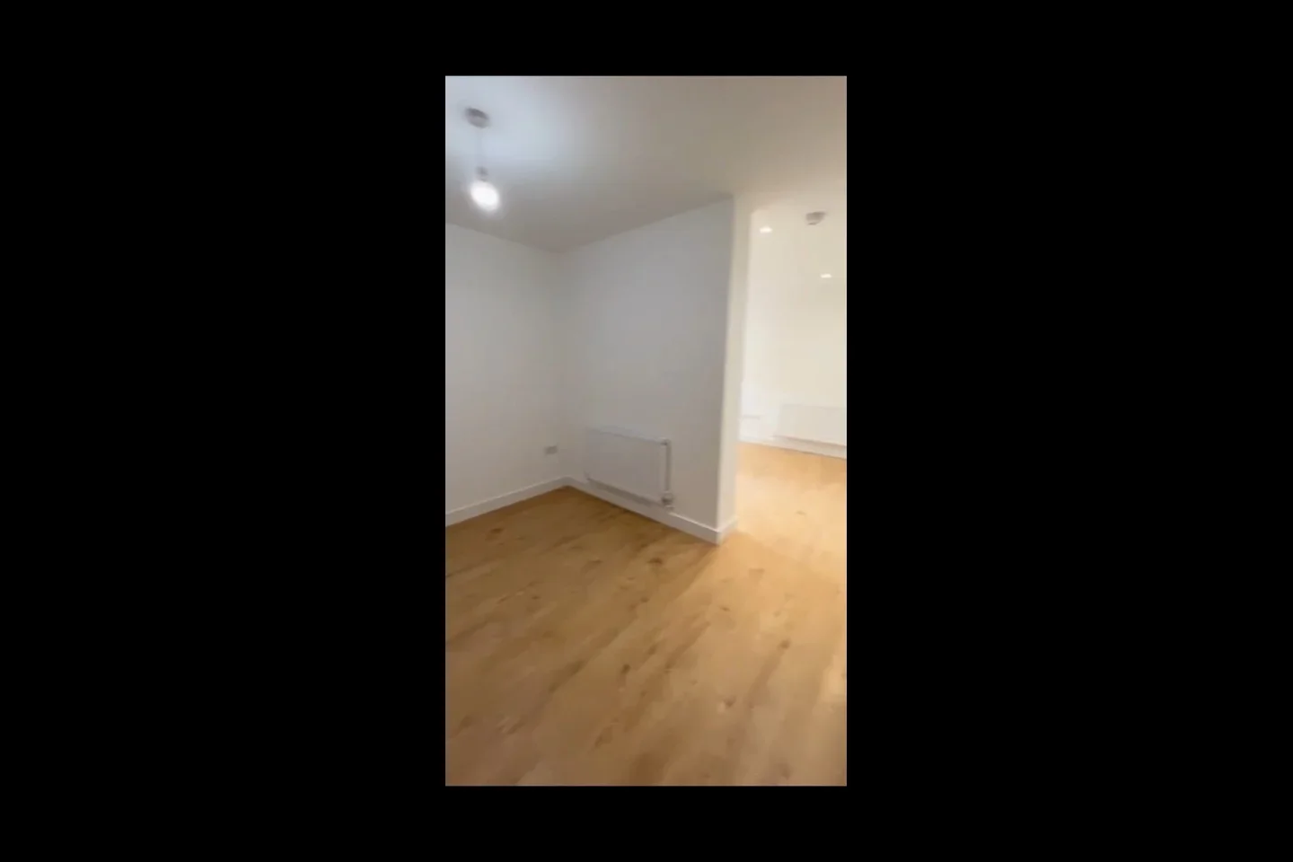 Flat Meadowlea Close in Greater London