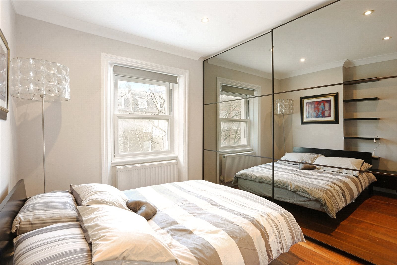 Flat Nevern Square in Greater London