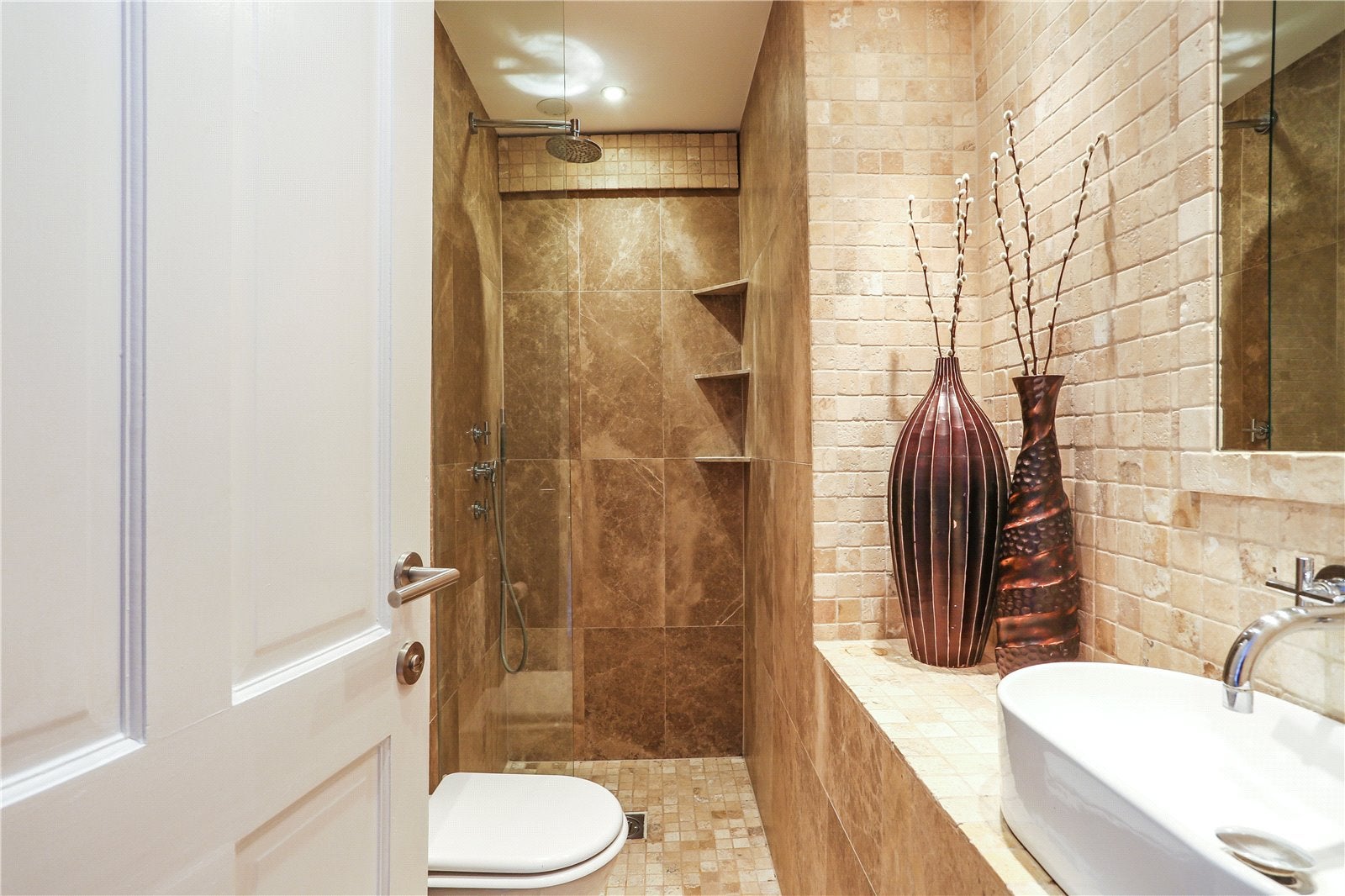 Flat Nevern Square in Greater London