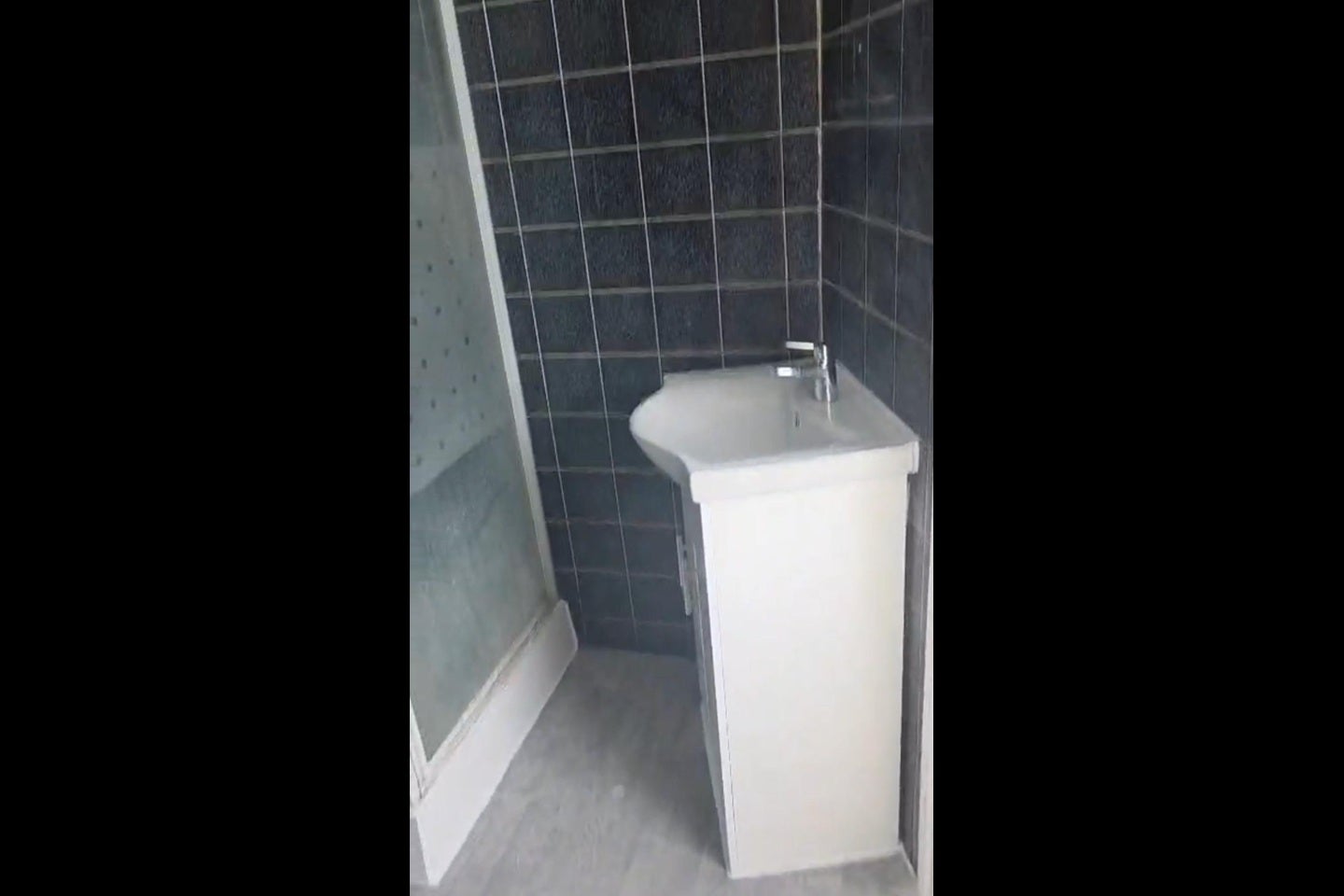 Flat Kingsland Road in Greater London