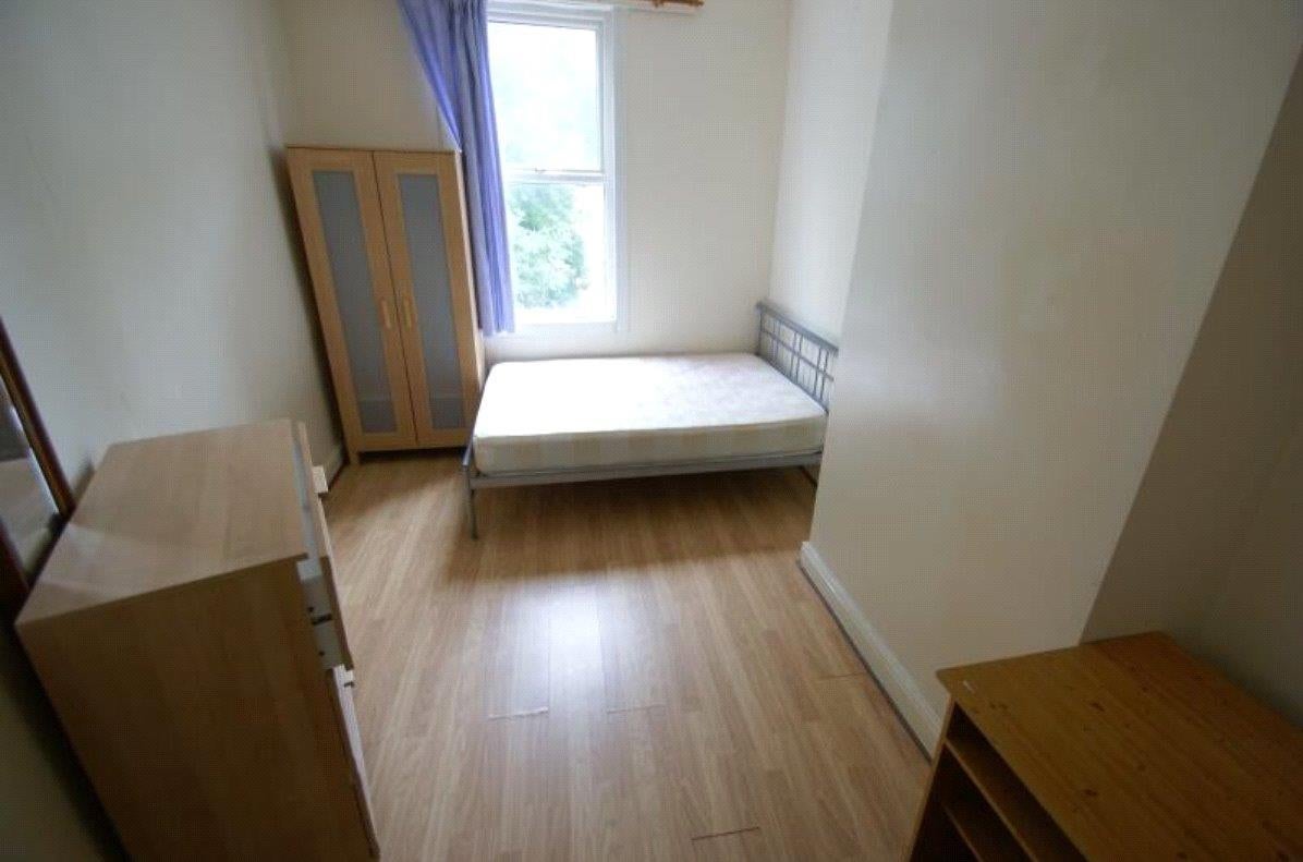 Flat Robert Street in Greater London