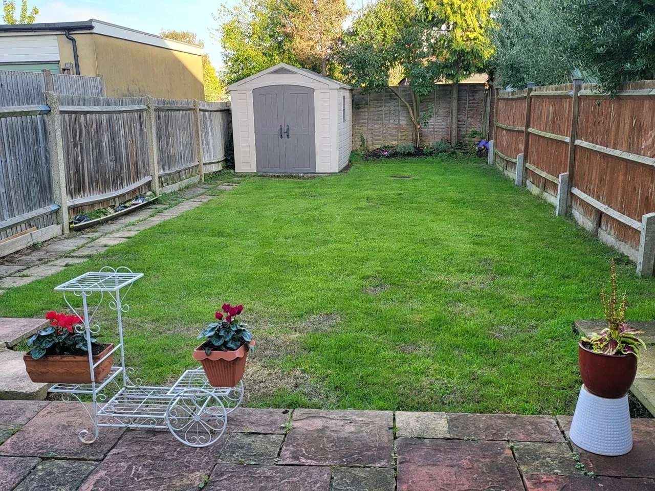 Room Wilverley Crescent in Greater London