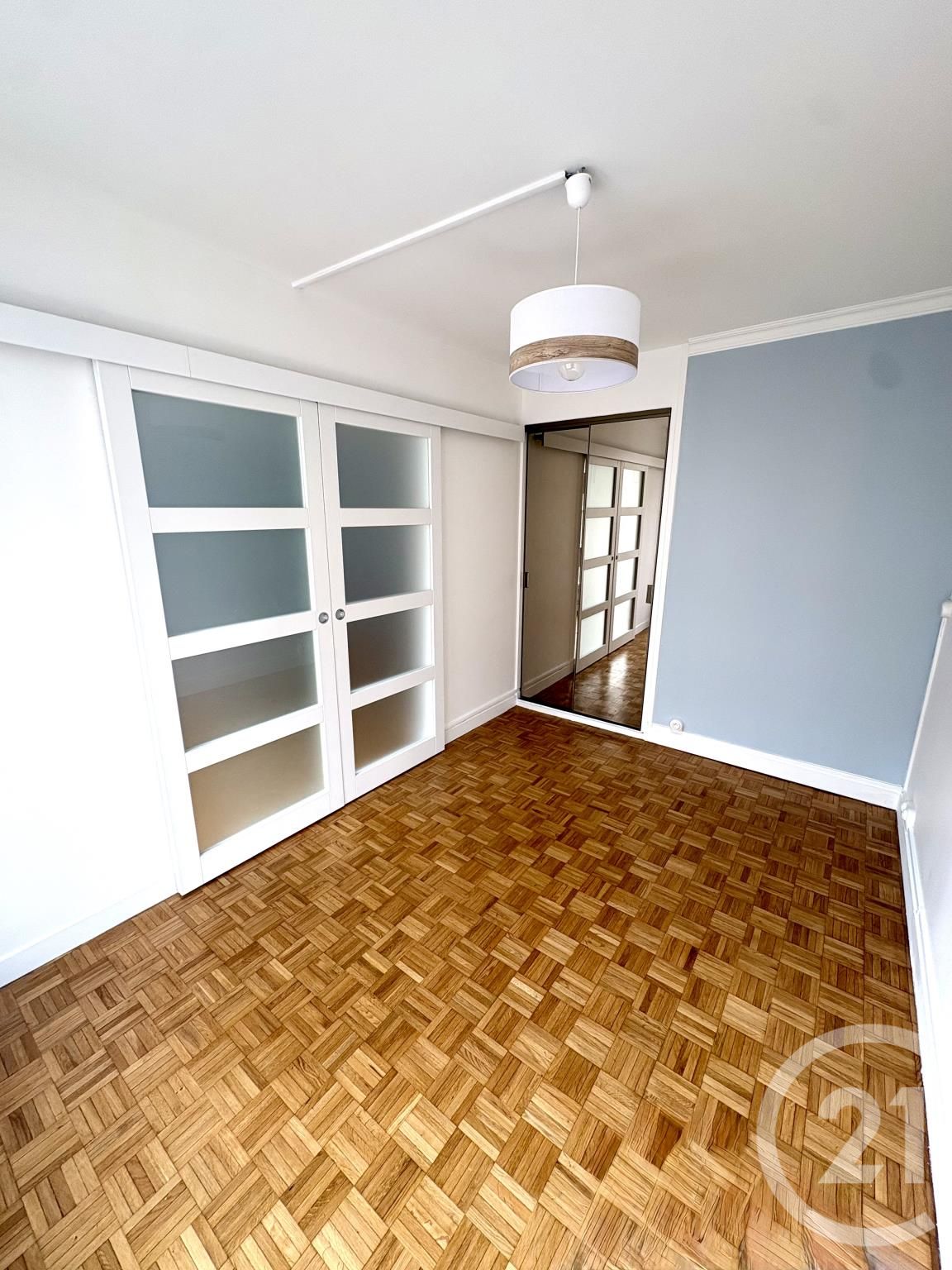 Appartement Rue d'Hautpoul à Paris