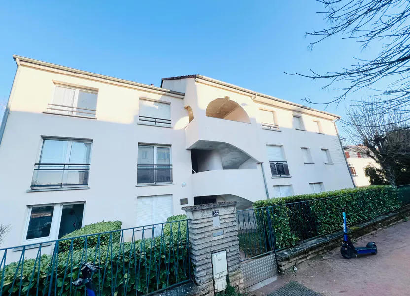 Flat Boulevard Alexandre 1er de Yougoslavie in Dijon
