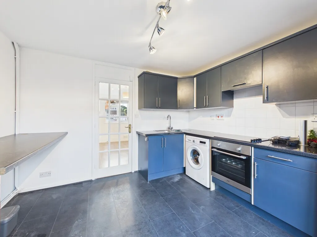 House Hazelhurst Crescent in Horsham