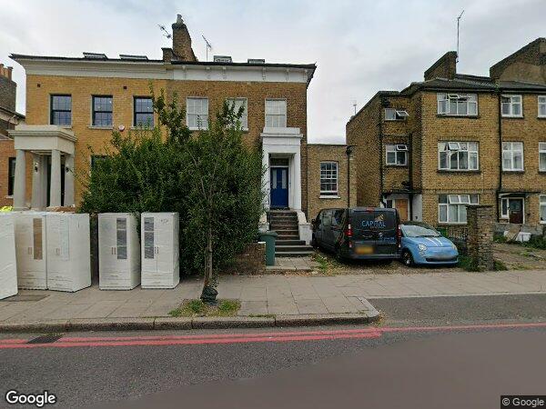 Flat Tollington Road in Greater London