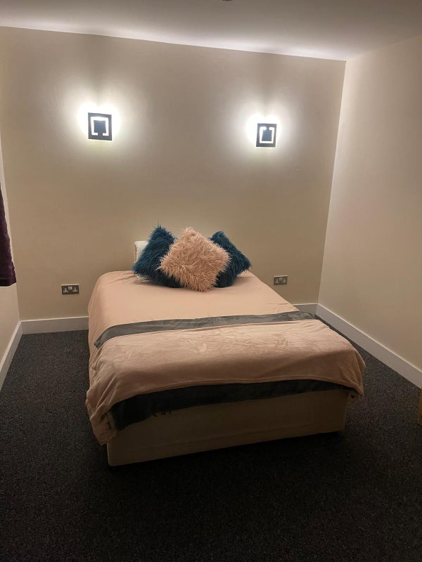 Room Clock Tower Mews in Greater London