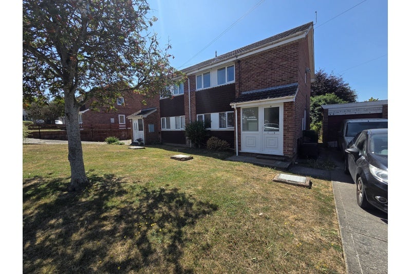 Flat Meadway in Woolavington
