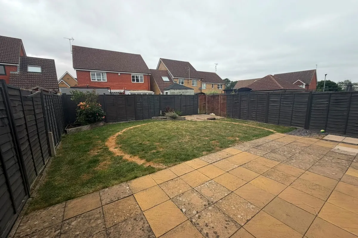 House Baird Close in Huntingdonshire