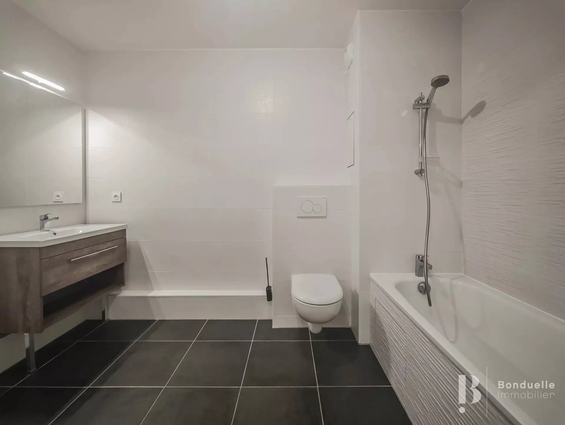 Appartement Rue des Puits à Suresnes