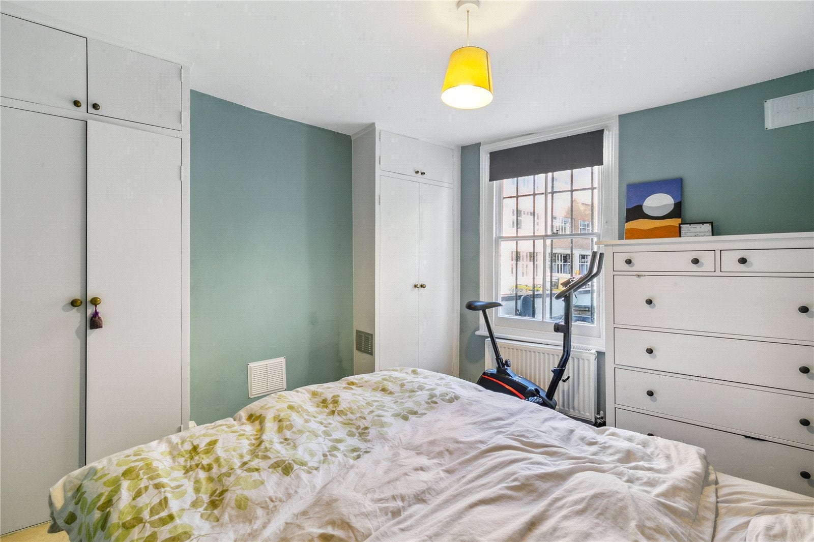 Flat Barclay Road in Greater London