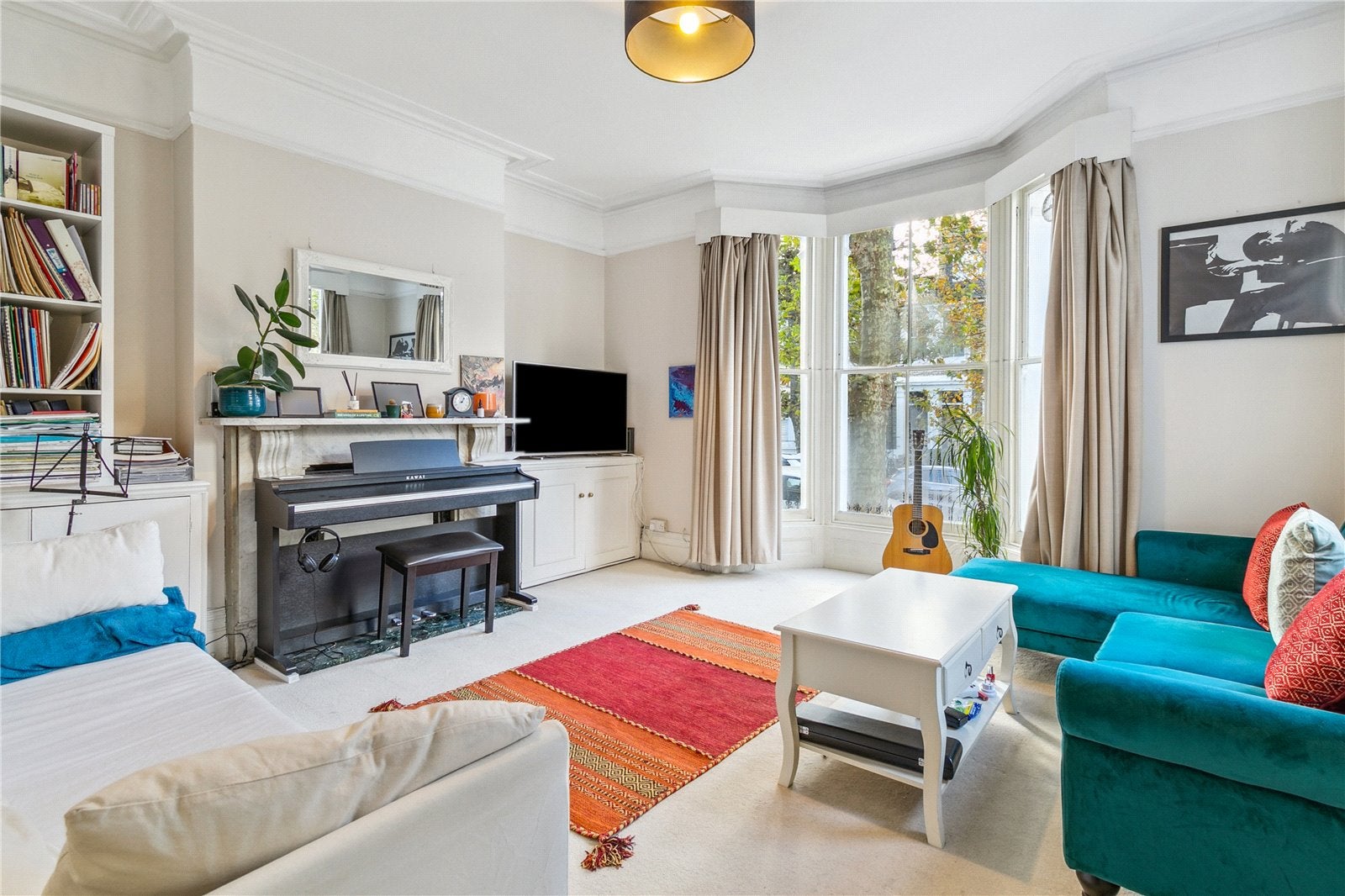 Flat Barclay Road in Greater London
