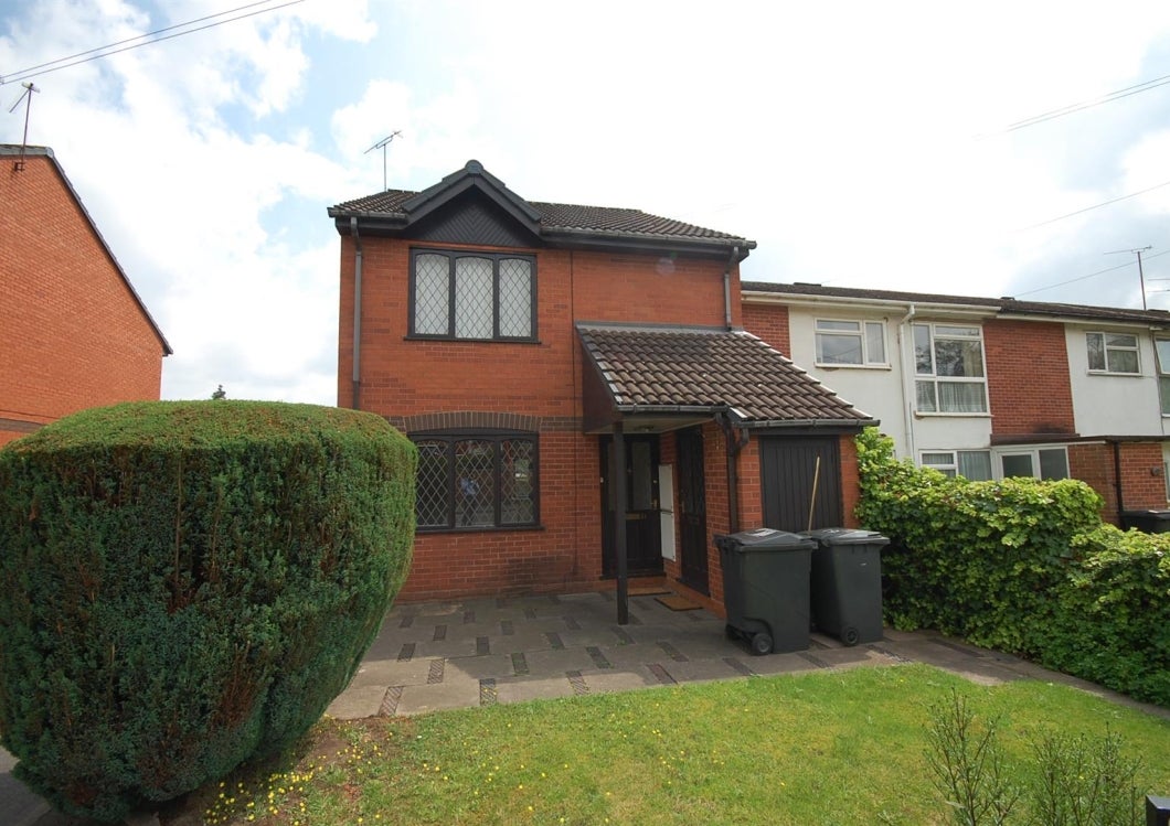 Flat Bridgnorth Road in Wolverhampton