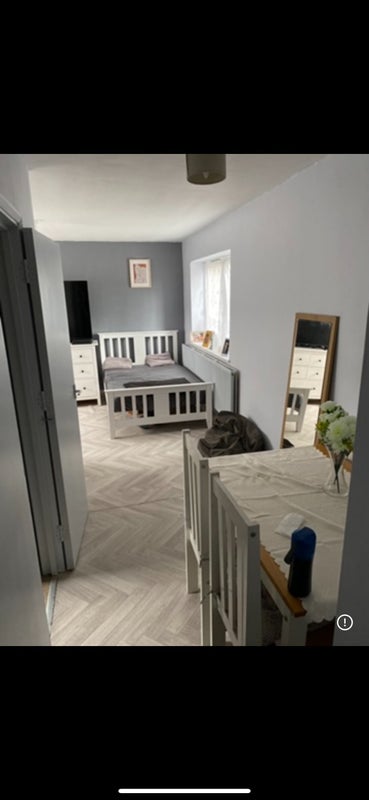 Room Williamson Street in Greater London