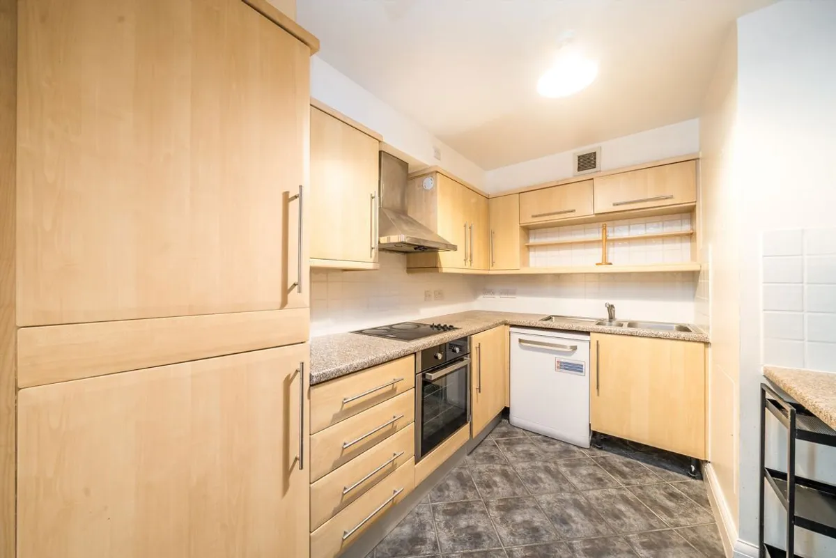 Flat York Road in Greater London