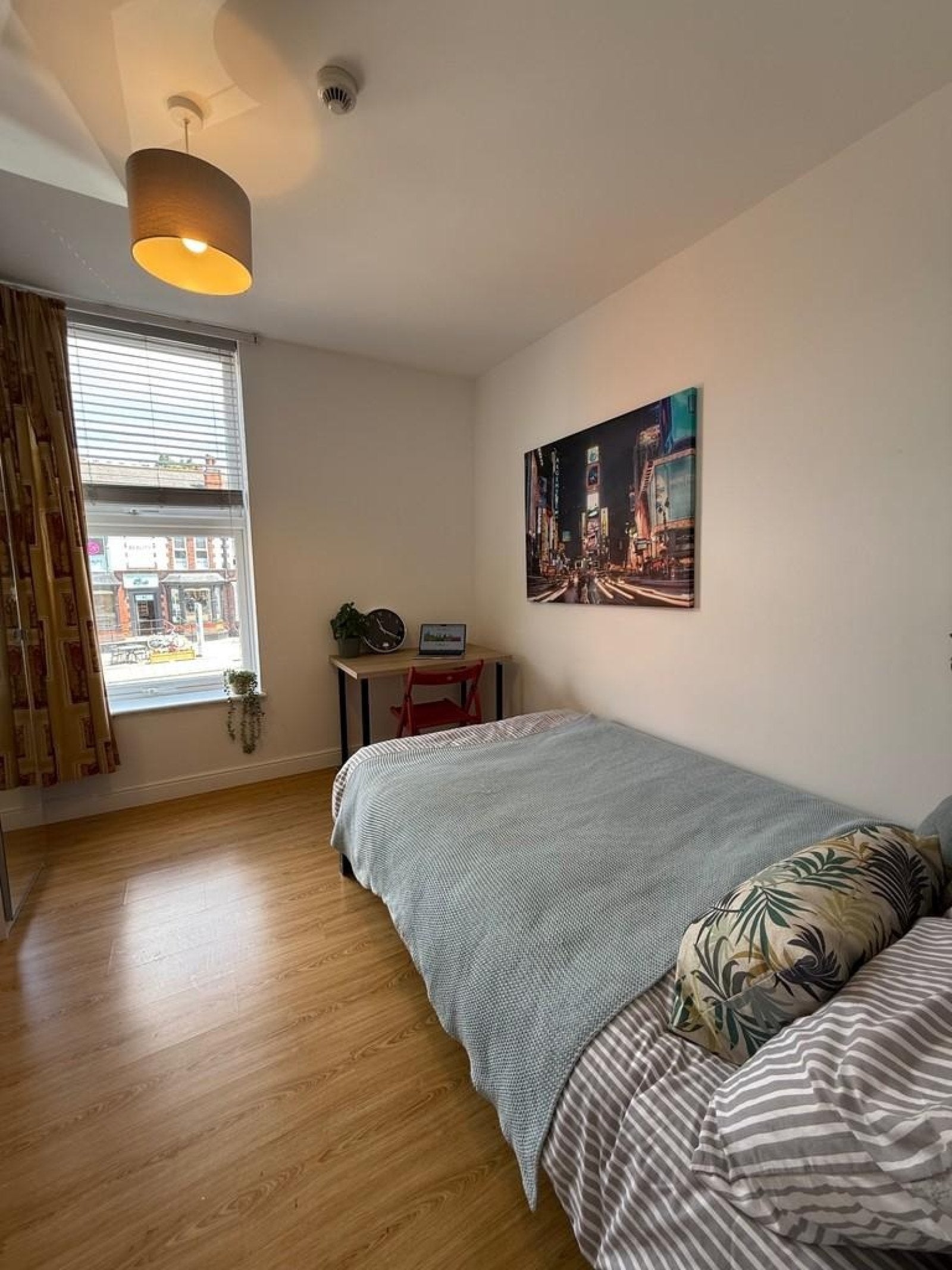 Room Melton Road in Nottingham