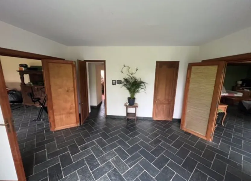 House Rue Ernest Lavisse in Assis-sur-Serre