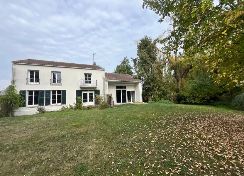 House Rue Ernest Lavisse in Assis-sur-Serre