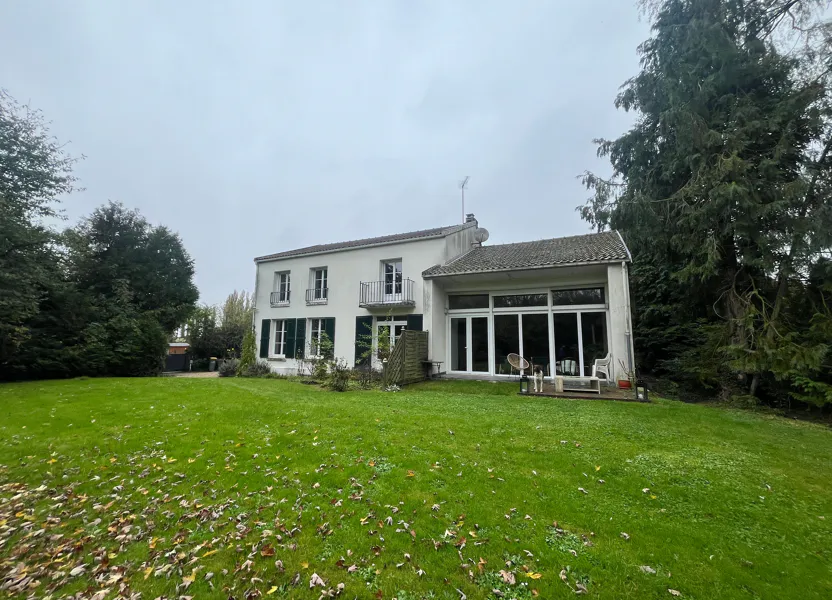 House Rue Ernest Lavisse in Assis-sur-Serre
