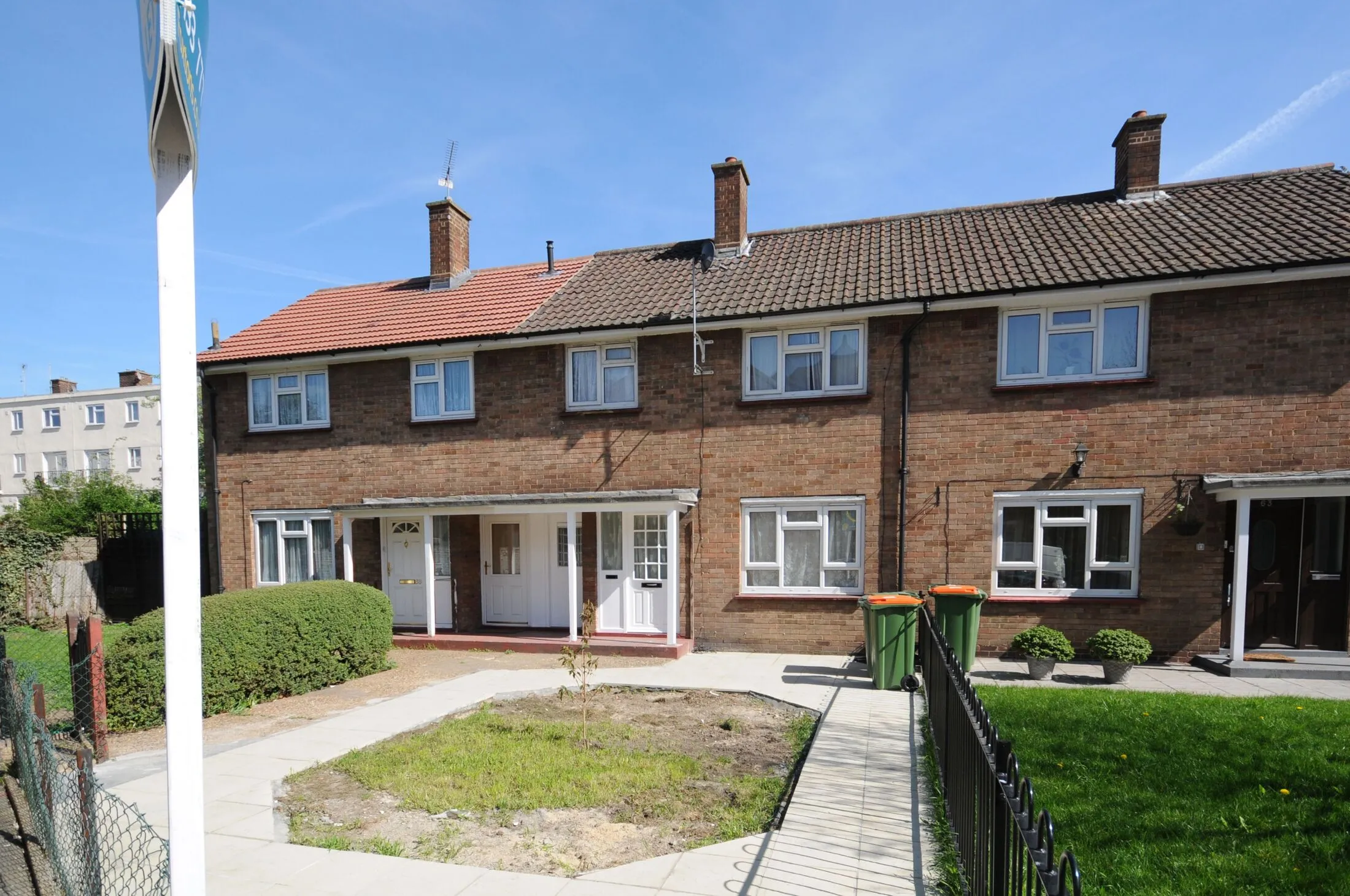 House Fords Park Road in Greater London