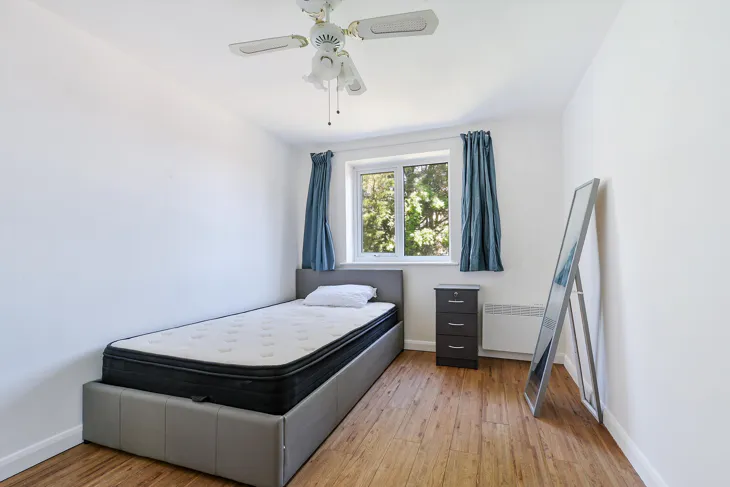Flat Alan Hocken Way in Greater London
