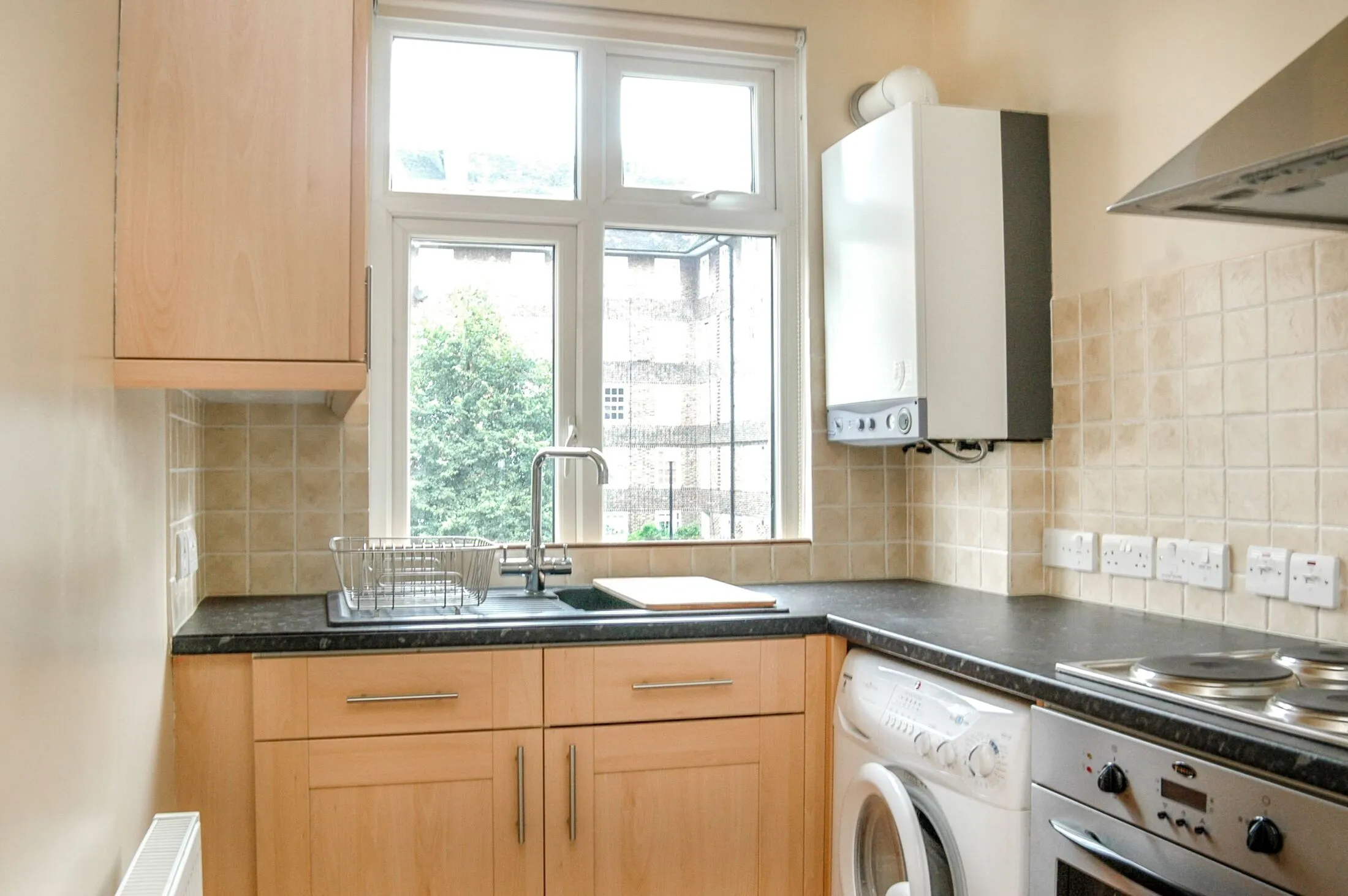 Flat Widdenham Road in Greater London