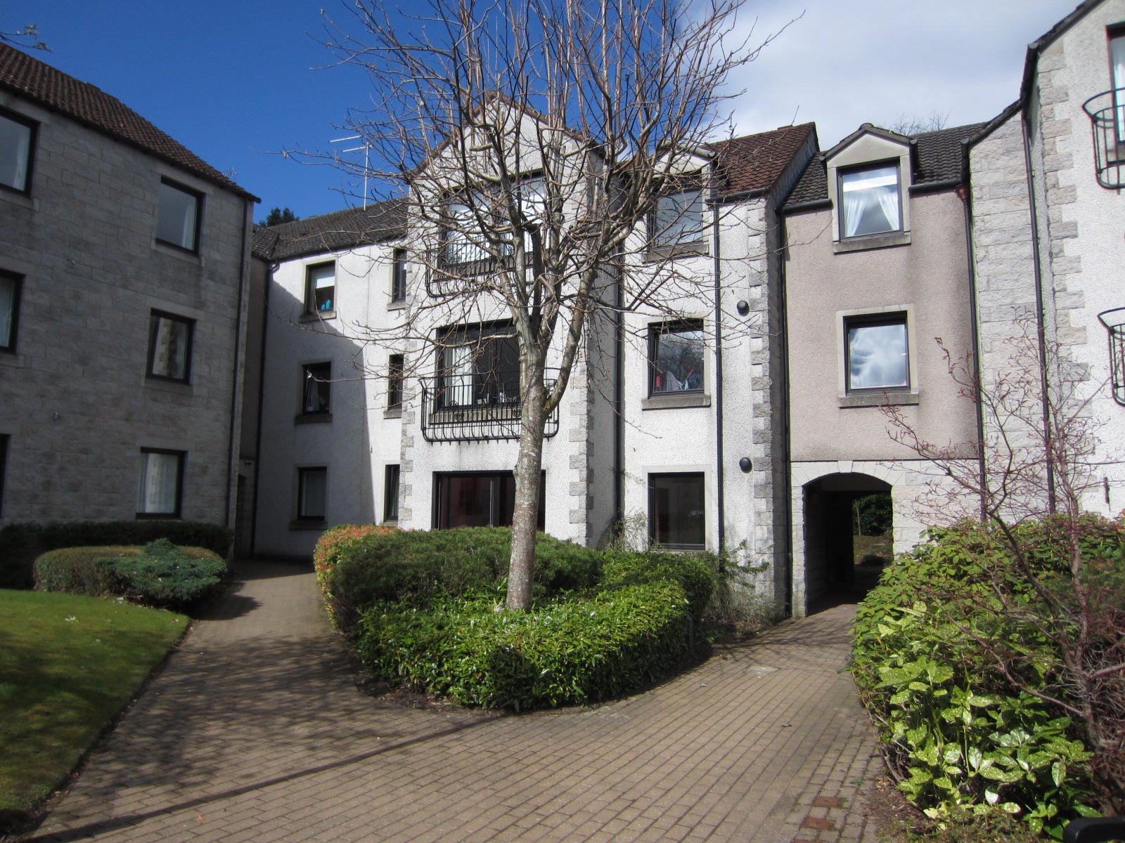 Flat Craigieburn Park in Aberdeen City
