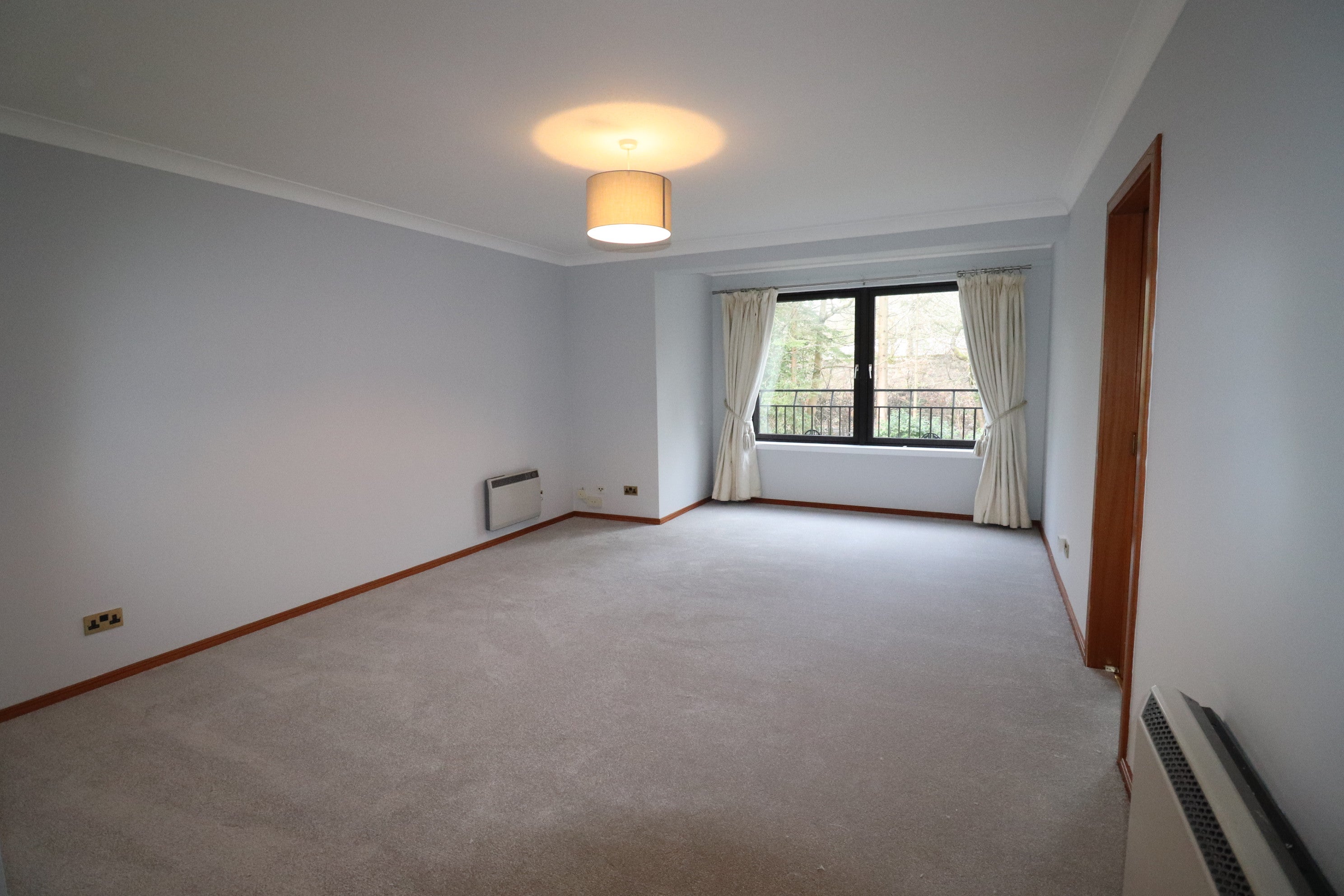 Flat Craigieburn Park in Aberdeen City