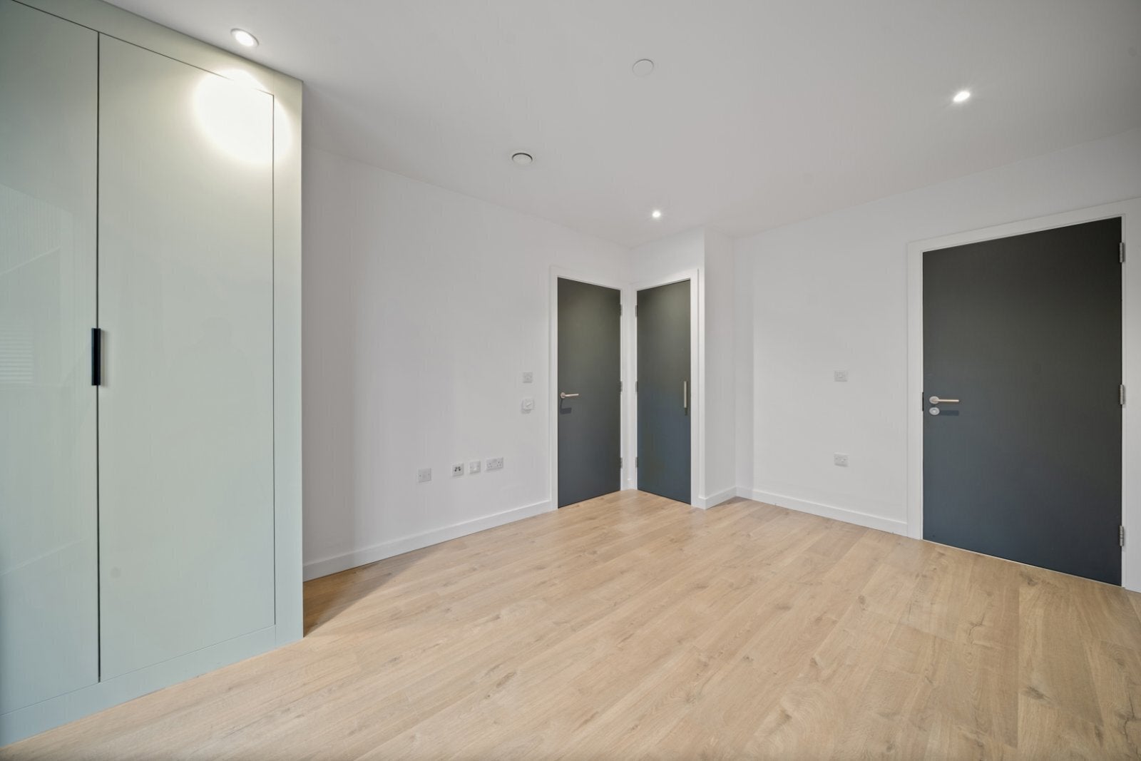 Flat Tandy Place in Greater London