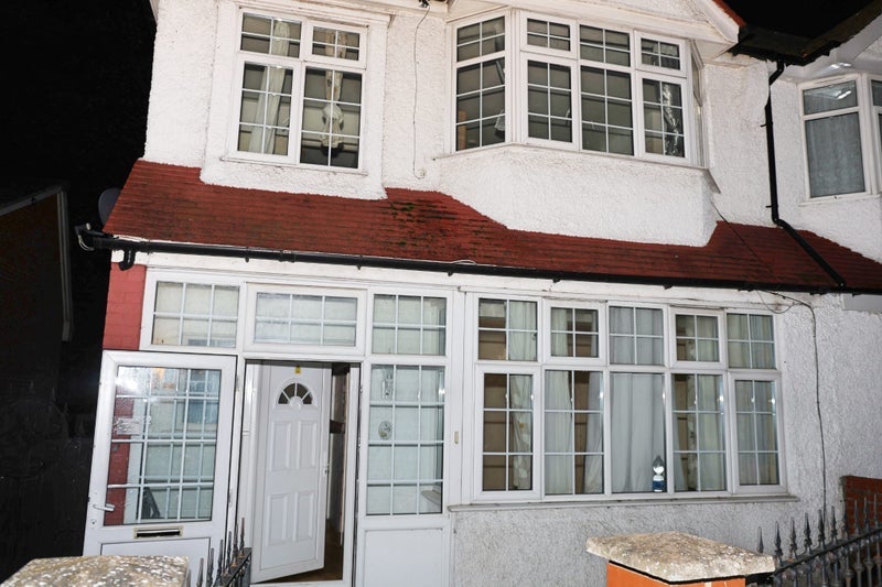 Room Sandfield Gardens in Greater London
