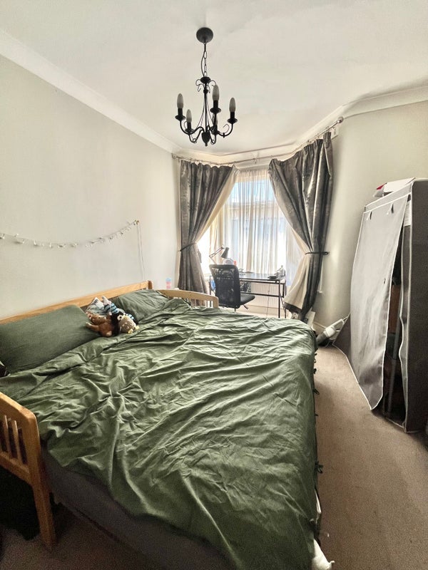 Room Vevey Street in Greater London