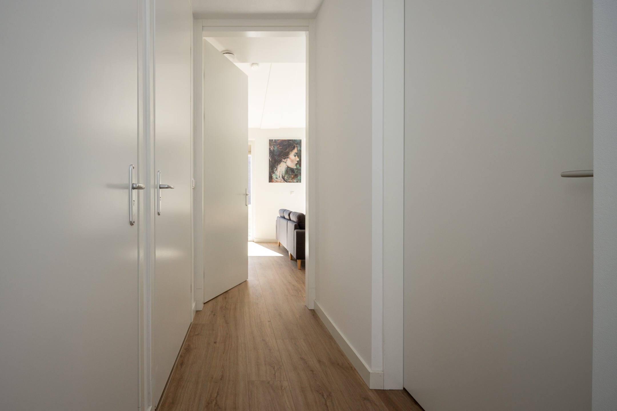 Tussenwoning te koop: Odulphushof 7, Lutjebroek