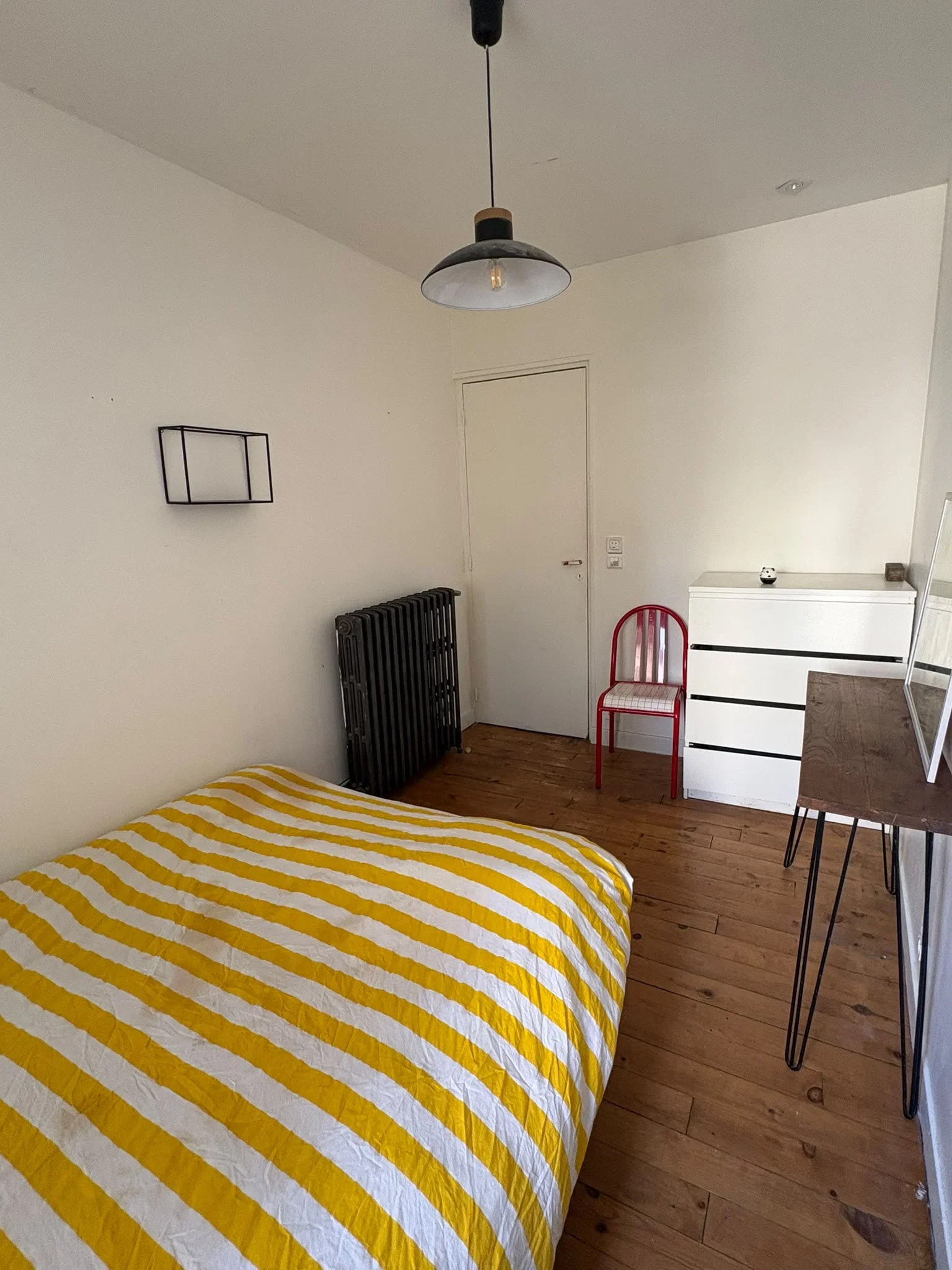 Chambre Rue Edgar Quinet à Saint-Ouen-sur-Seine