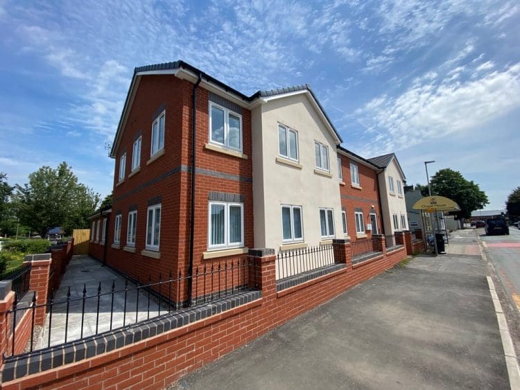 Flat Chapel Lane in Burtonwood