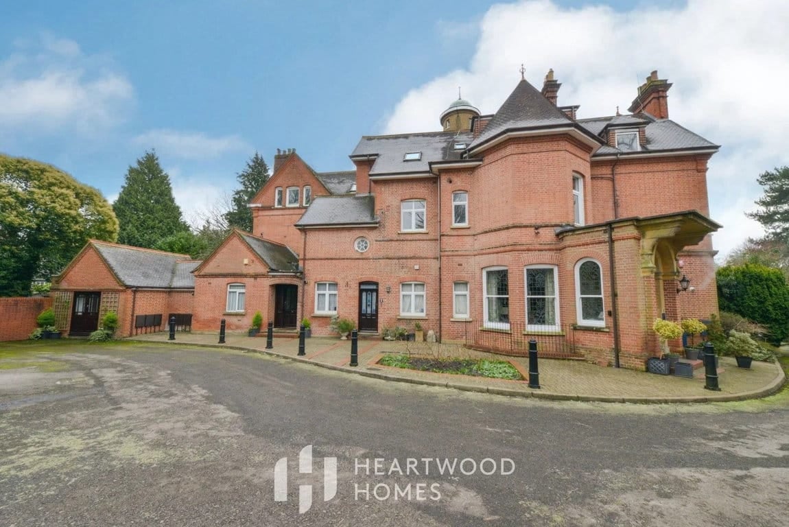 Flat The Moorings in St Albans