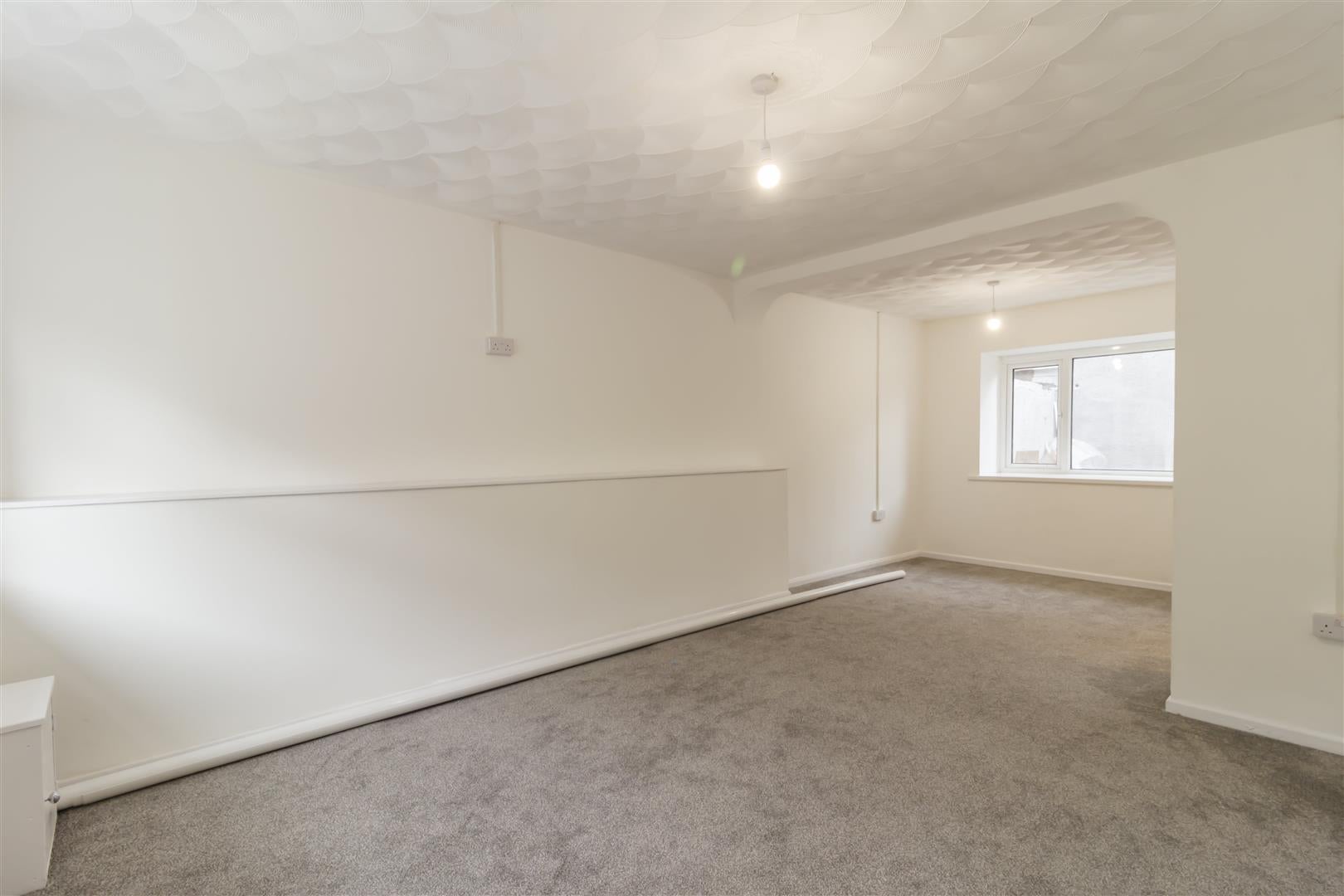 Flat King Street in Brynmawr