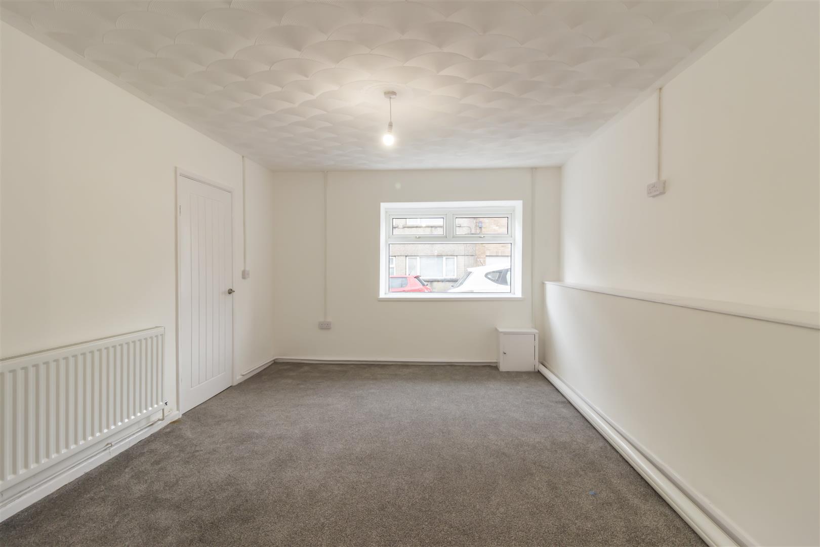 Flat King Street in Brynmawr
