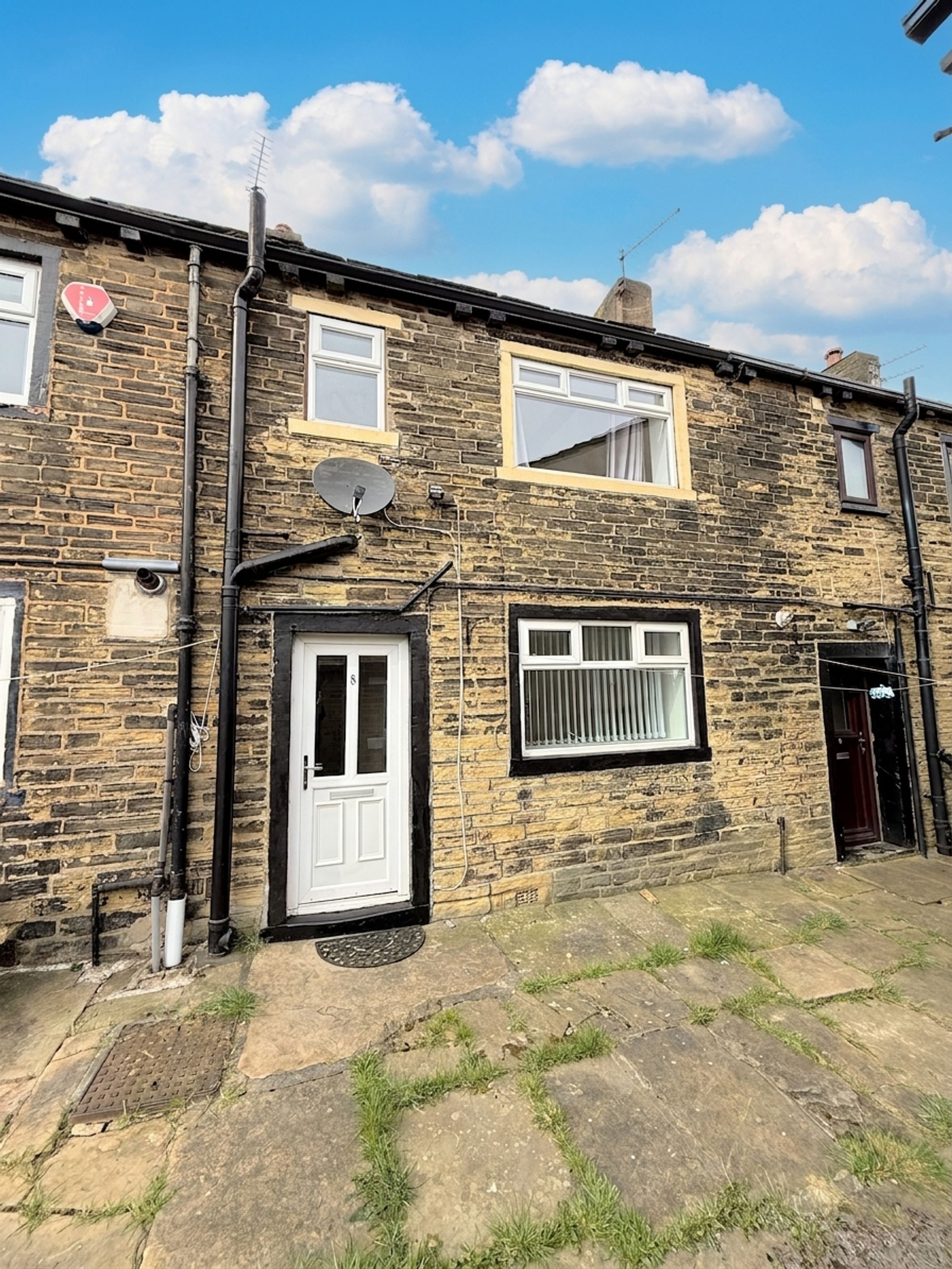 Flat Withinfields in Calderdale