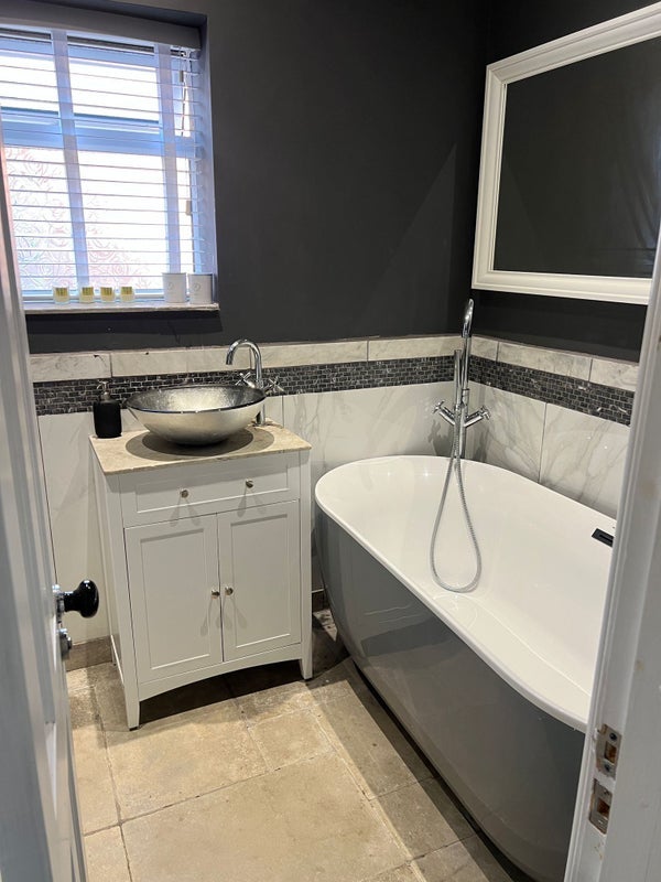 Room Belmont Road in Borough of Fylde