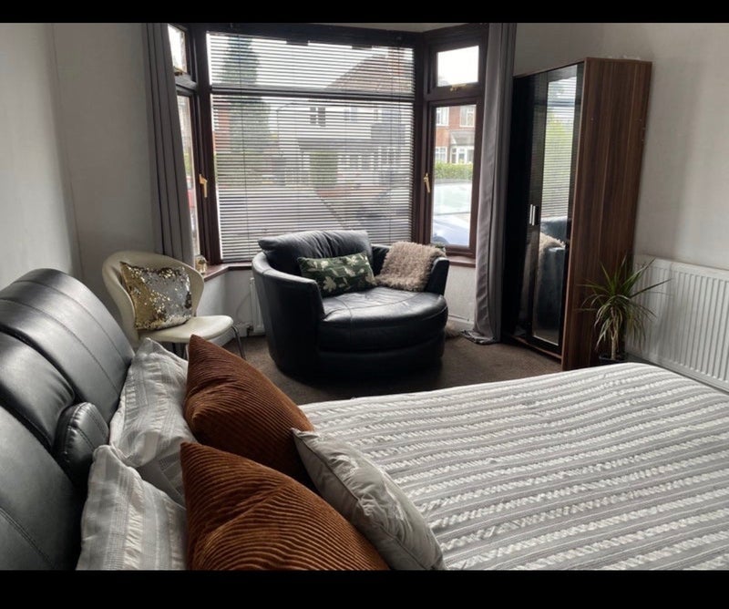 Flat Antrobus Road in Birmingham