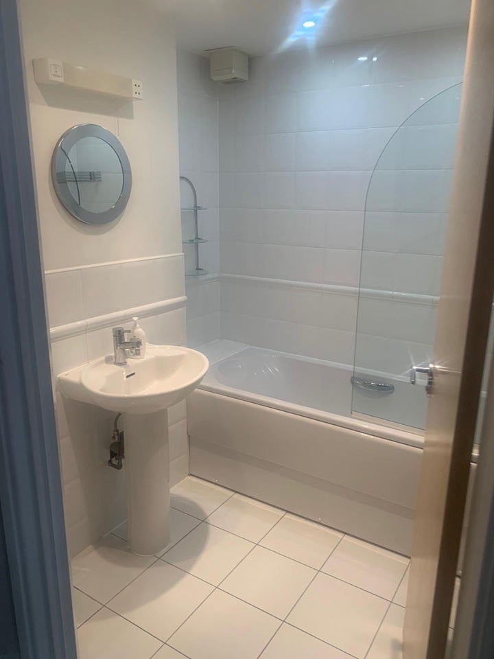 Room Thames Street in Greater London