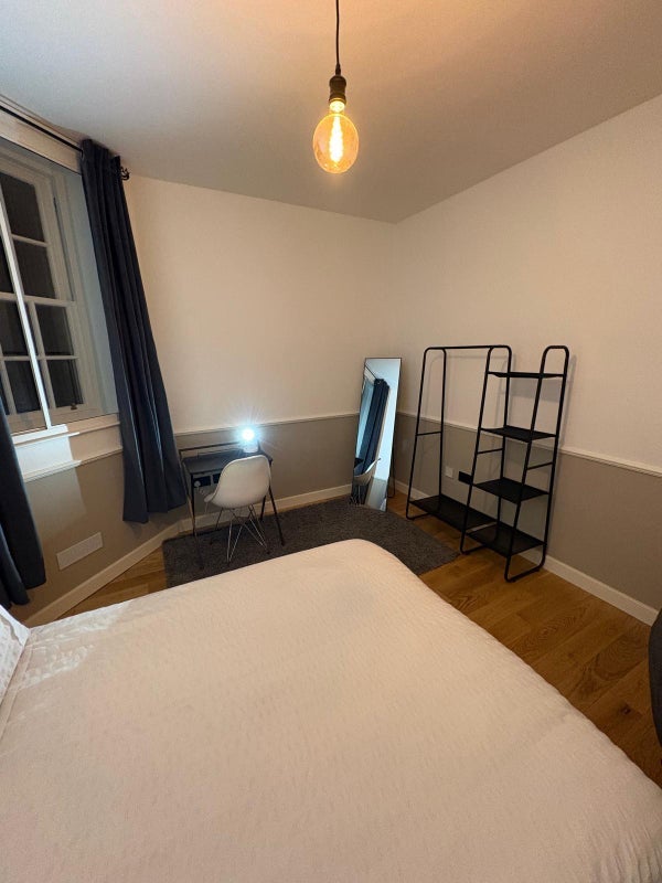 Room Union Close in Greater London