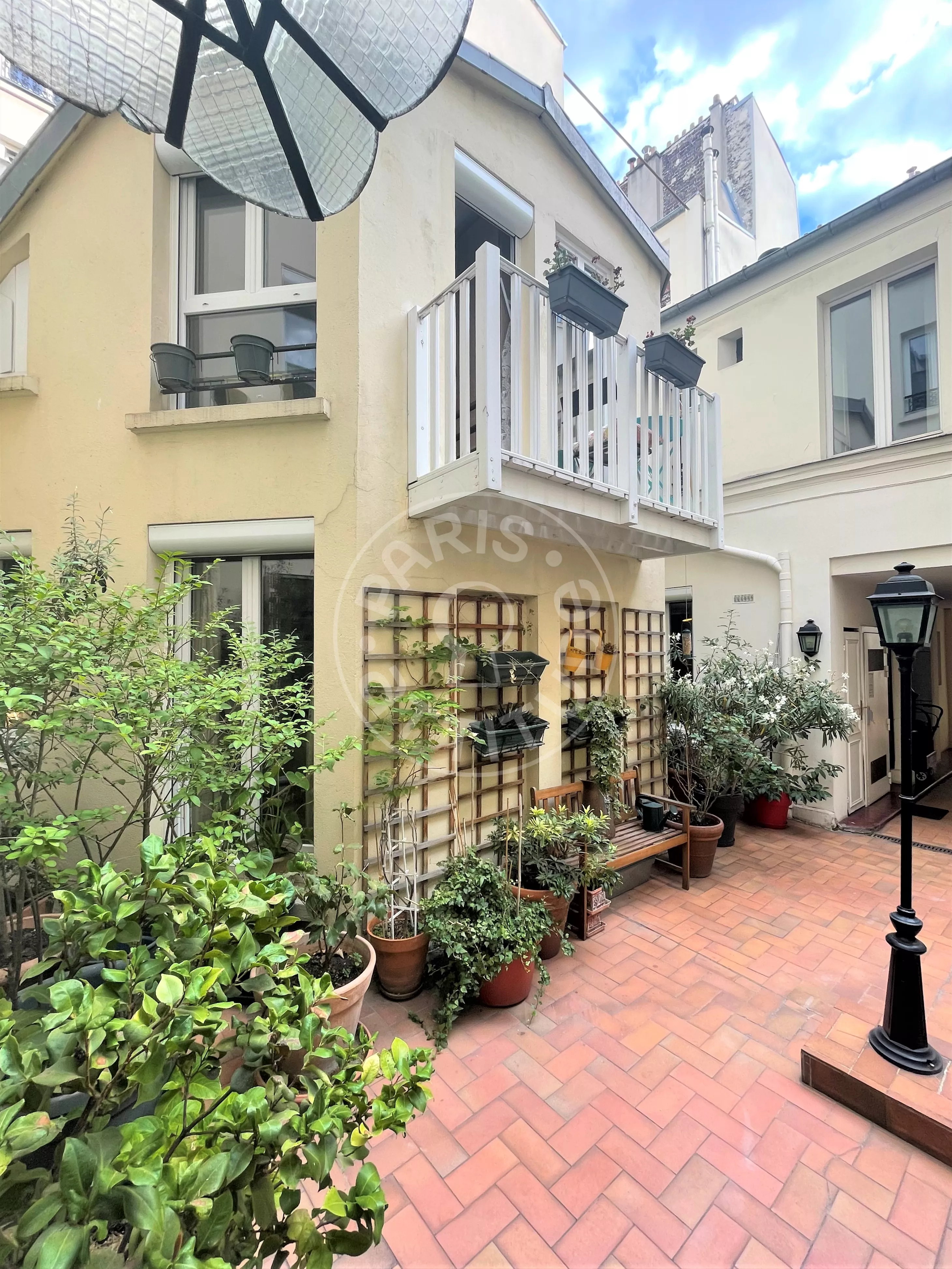 Appartement Rue de la Jonquière à Paris