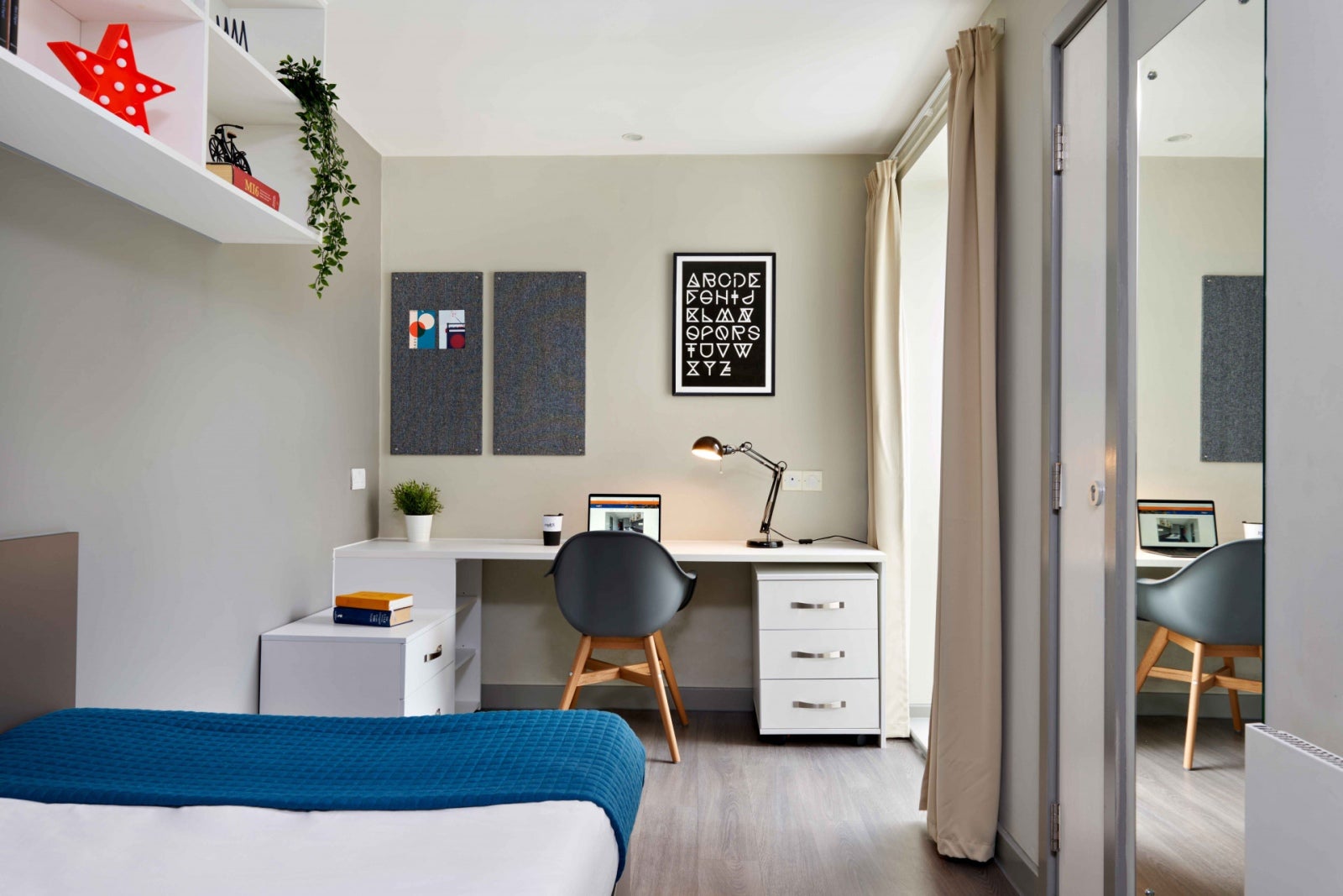 Room Wakefield Road in Kirklees