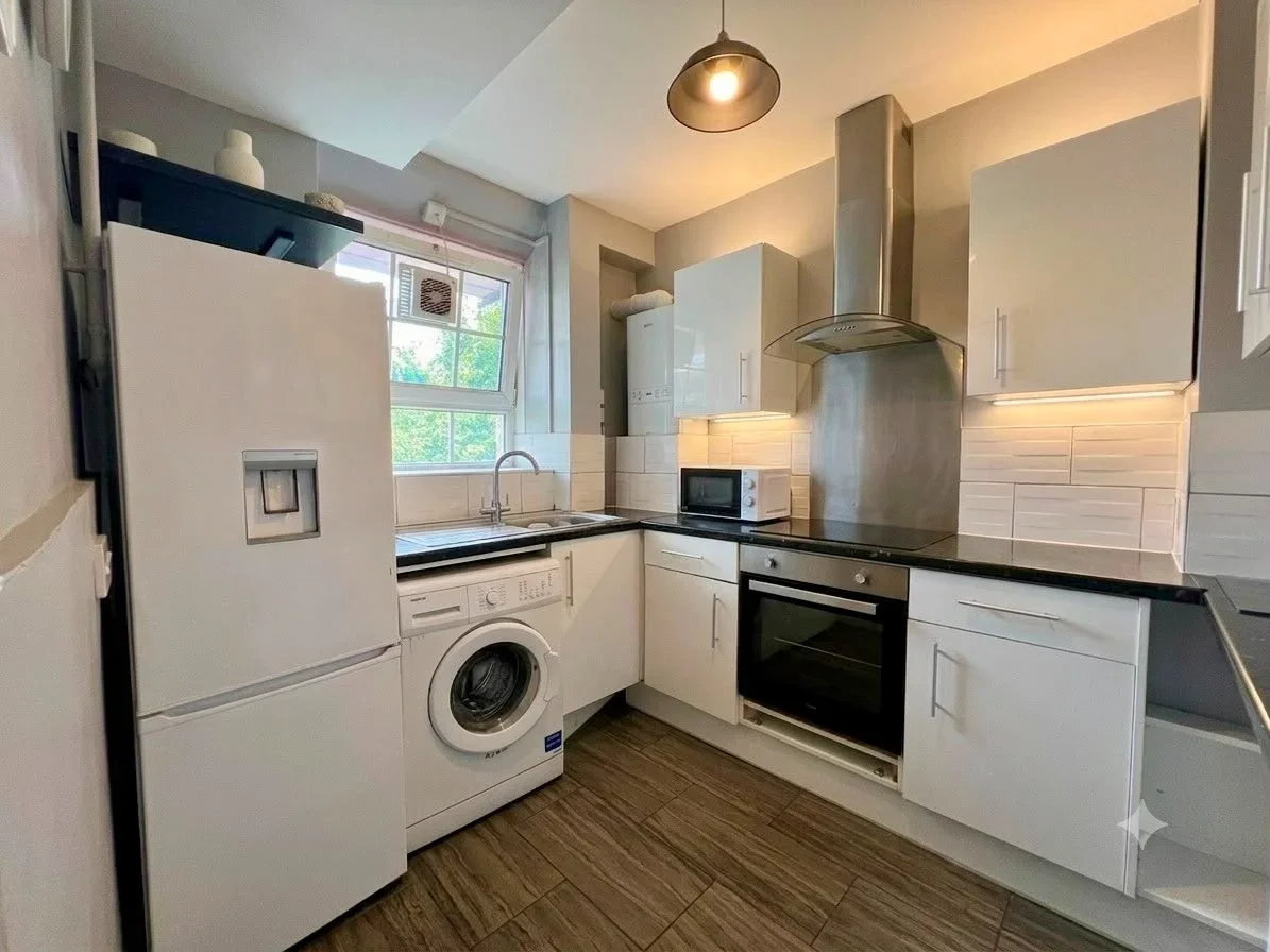 Room Union Road in Greater London