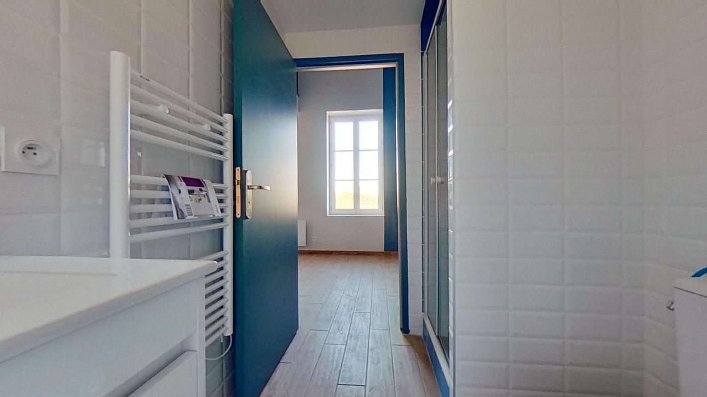 Flat Avenue Camille Rousset in Bron