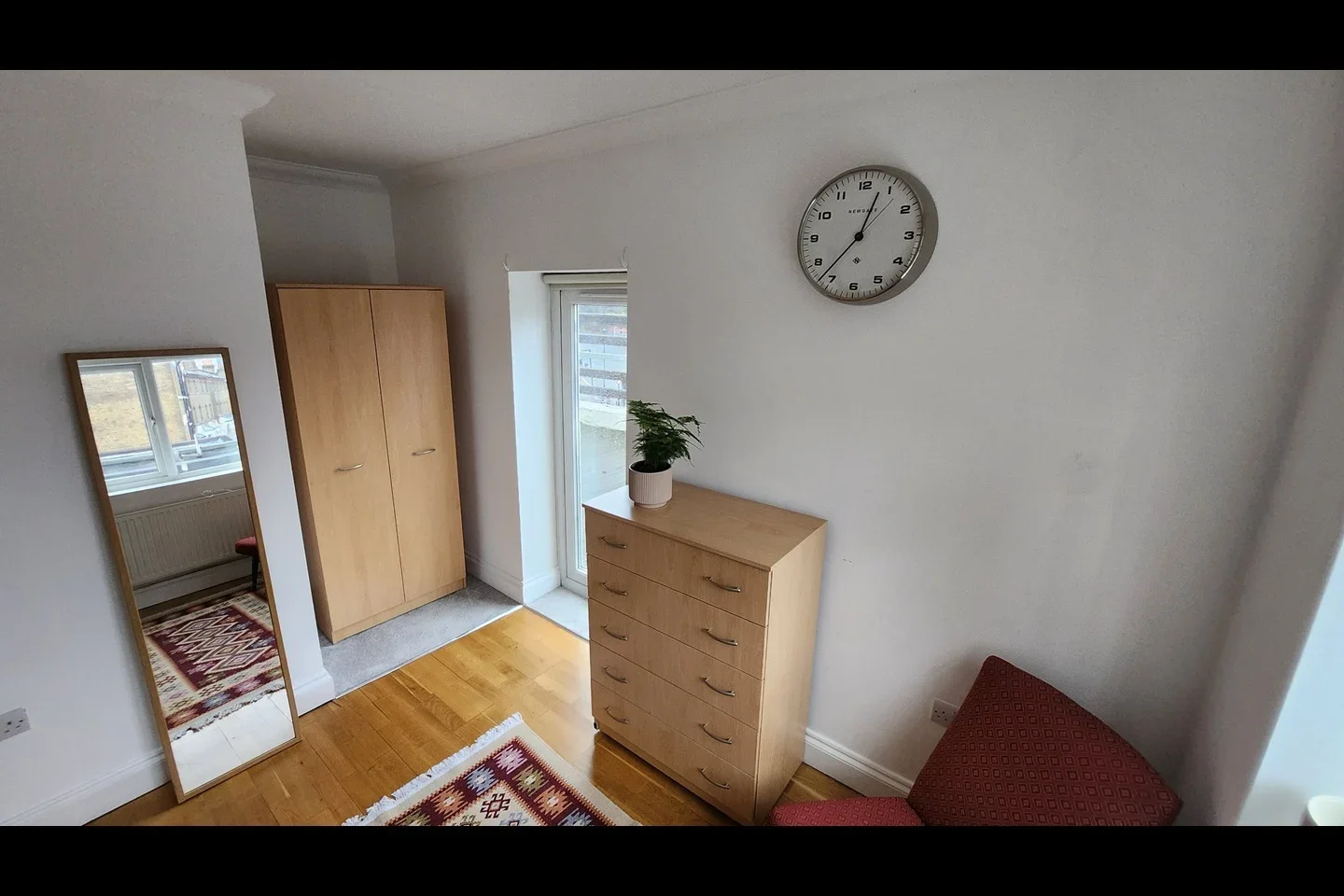 Flat Hornsey Road in Greater London