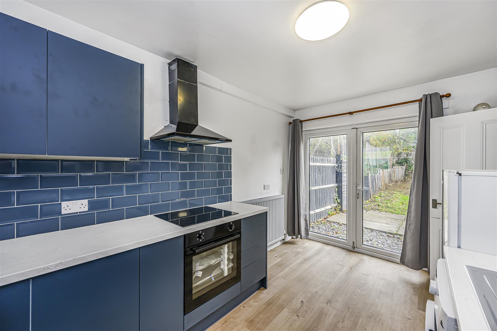 Flat Blackhorse Lane in Greater London