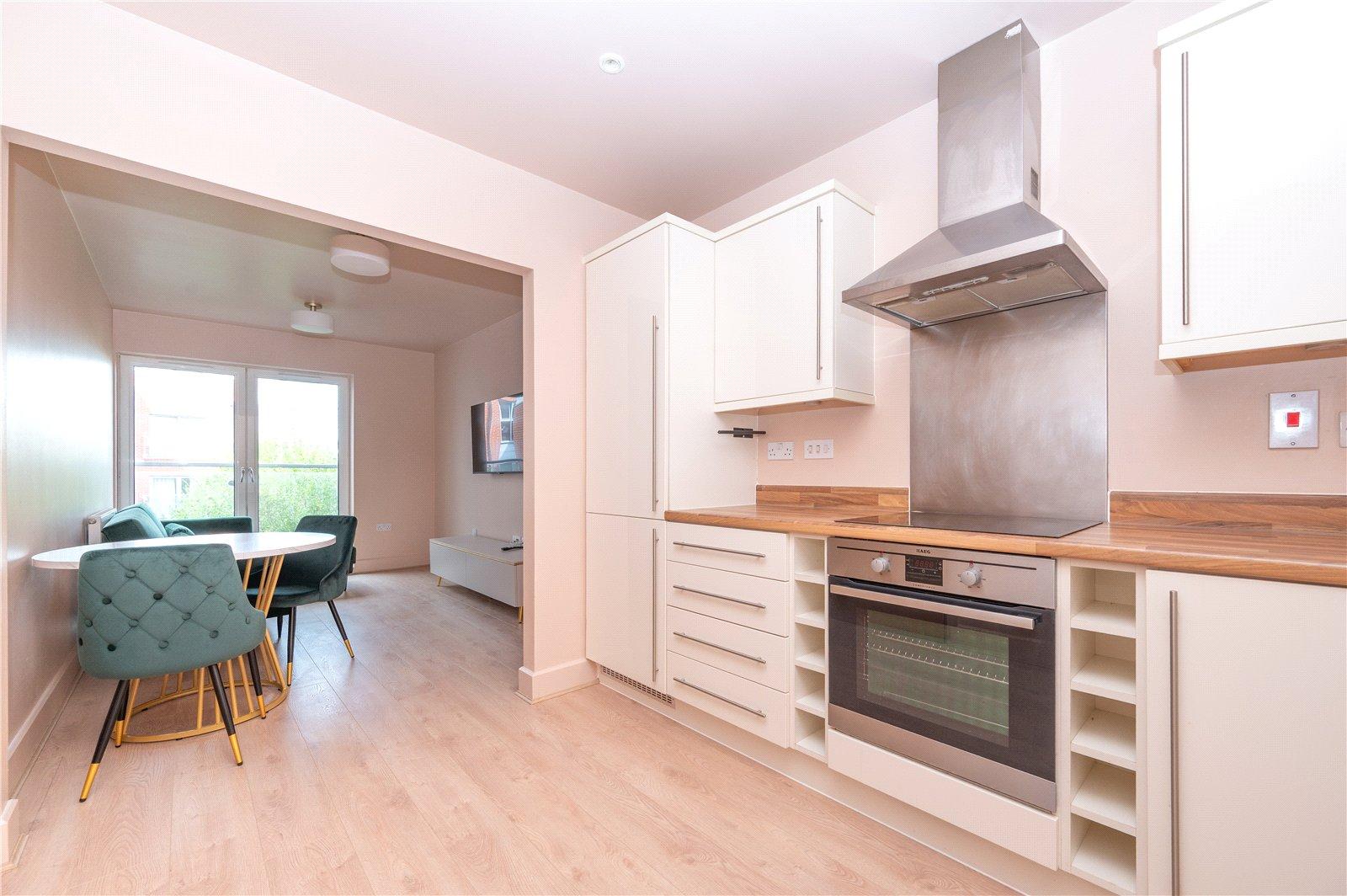 Flat Charrington Place in St Albans